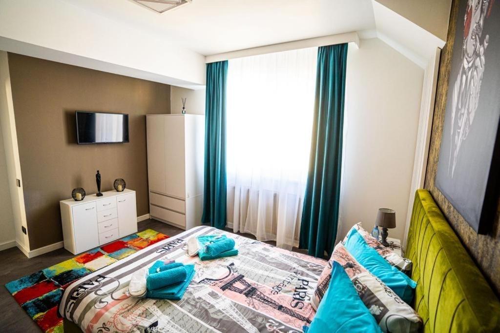 N & G Apartments Rîşnov Buitenkant foto