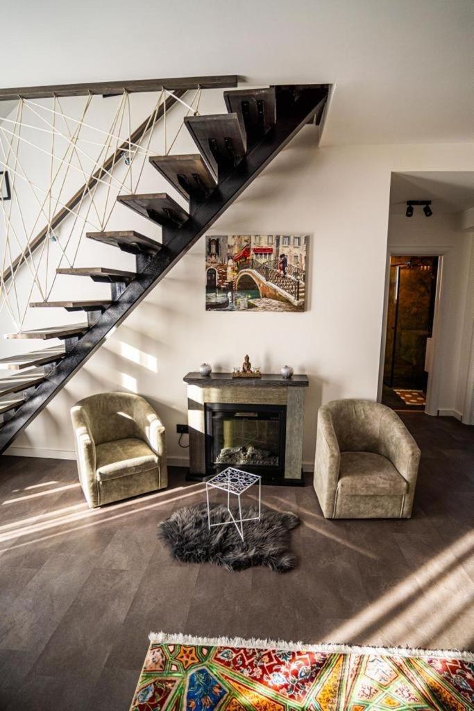 N & G Apartments Rîşnov Buitenkant foto