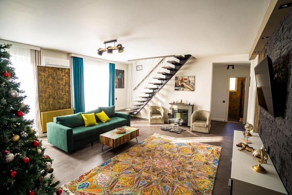 N & G Apartments Rîşnov Buitenkant foto