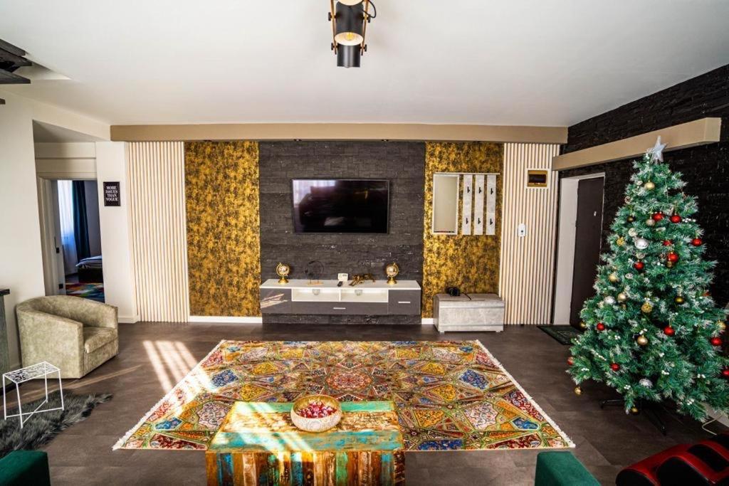 N & G Apartments Rîşnov Buitenkant foto